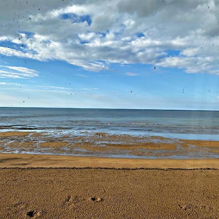 La Canadienne Courseulles-sur-Mer Kültér fotó
